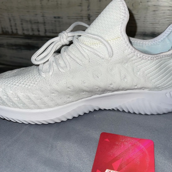 2 PAIRS OF ATHLETIC GYM SHOES! - Picture 7 of 11